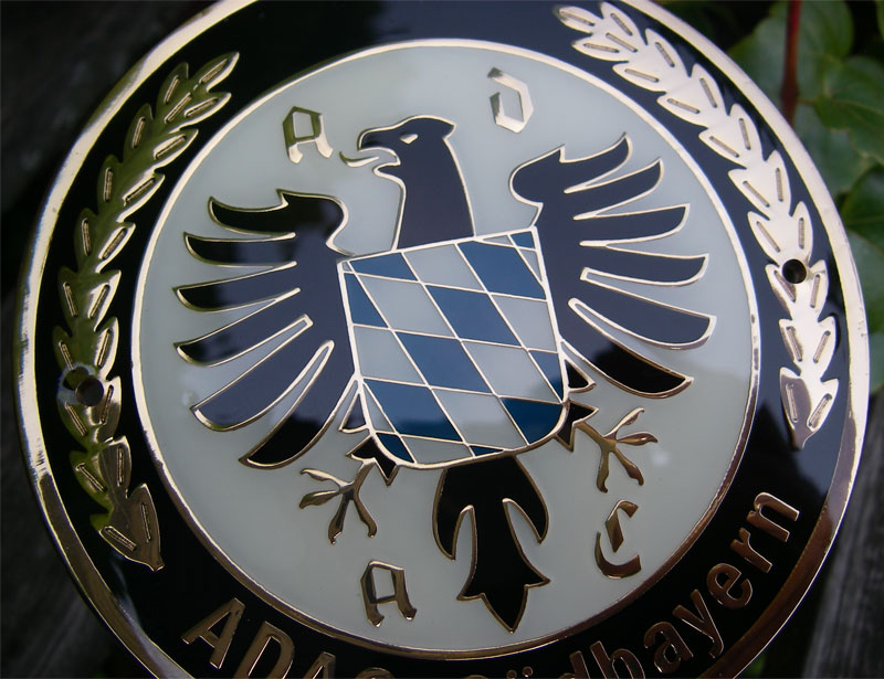 ADAC GERMANY BAVARIA AUTOMOBILE CLUB SUEDBAYERN EAGLE Car Badge